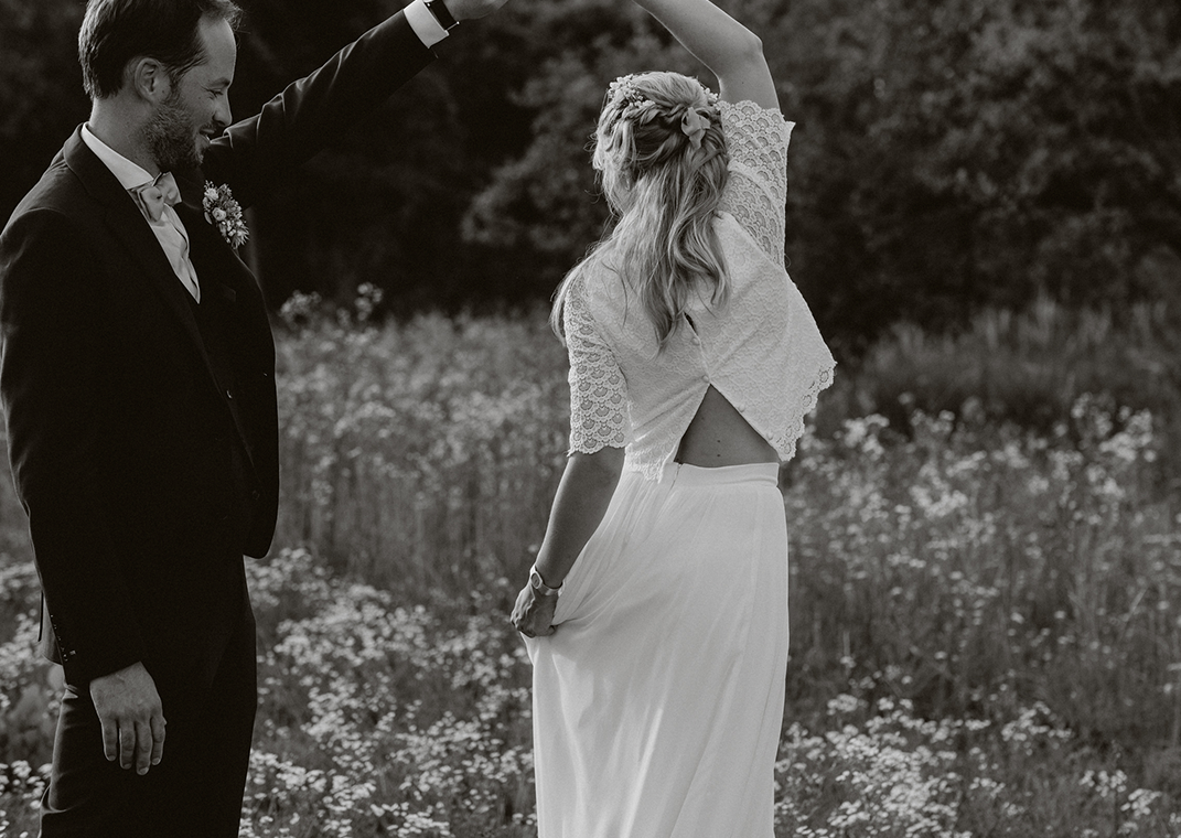 Dancing-Wedding-Photography